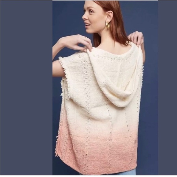 Anthropologie Moth Fringed Beachside Hoodie M/L NWOT Knit Ombre Poncho Top - Picture 2 of 5